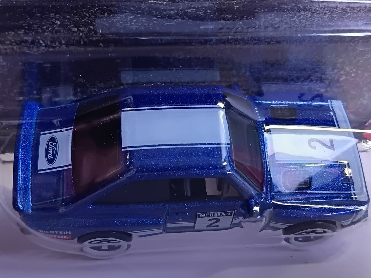 HOTWHEELS SILVER SERIES FORS ESCORT RS 2000 WHITE & BLUE
