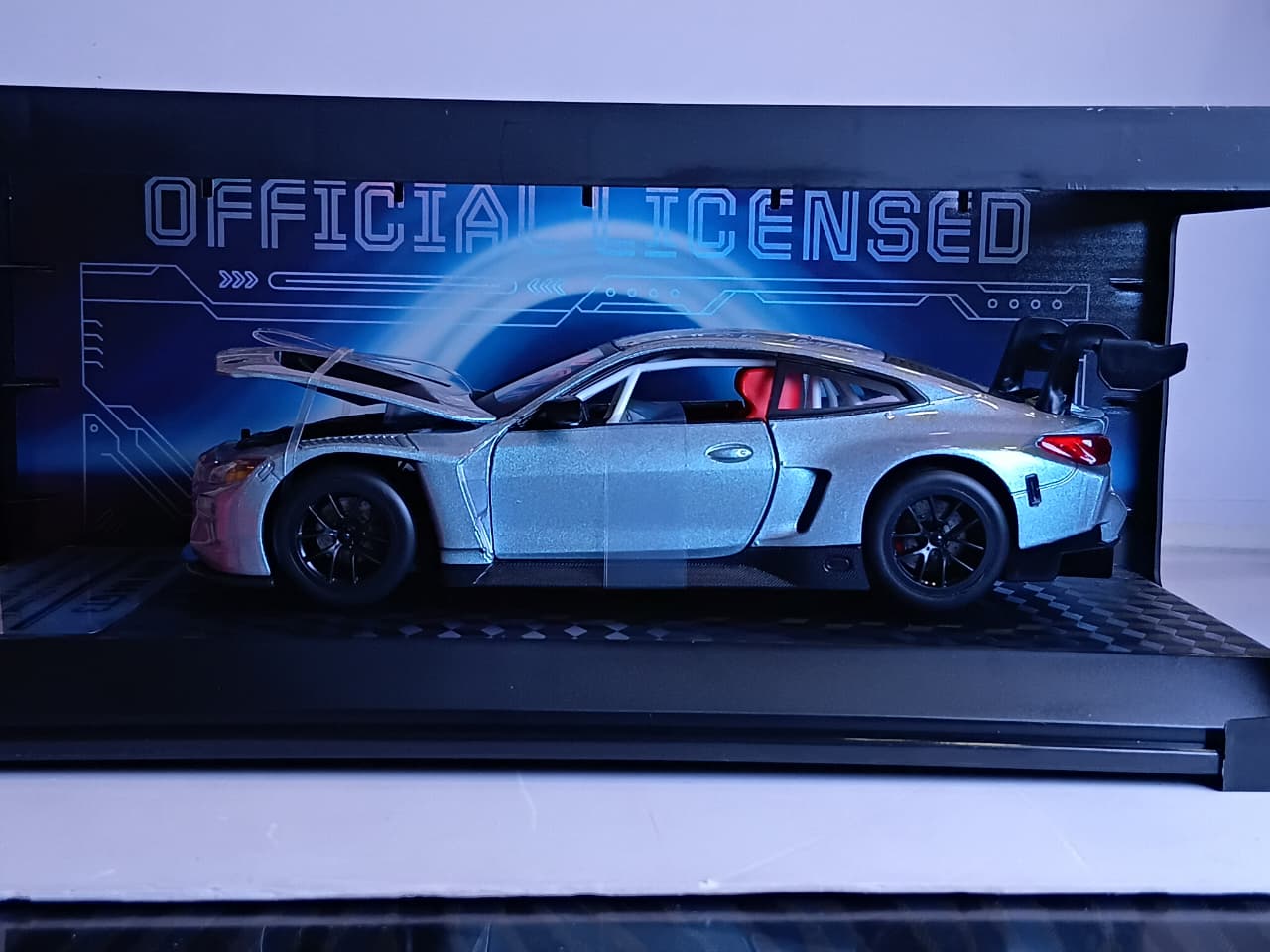 BMW M4 GT3 CCA 1:24 DIECAST MODLE 862277H GRAY