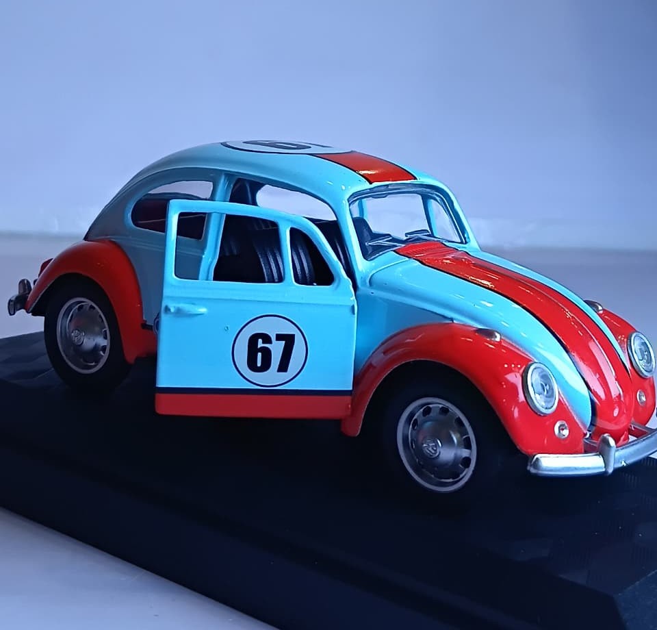 CCA GULF 1:36 VOLKSWAGEN CLASSICAL BEETLE 1967 DIECAST MODEL 67053F CAR SKY BLUE/ORANGE