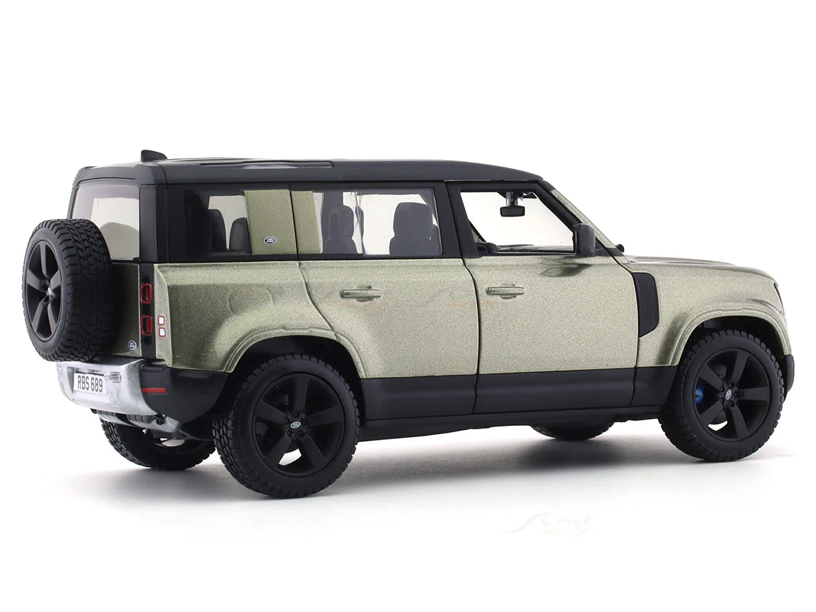 BBURAGO - 1/24 SCALE MODEL LAND ROVER DEFENDER 110 REPLICA MINIATURE SUV 2022 (GREEN) 18-91101S