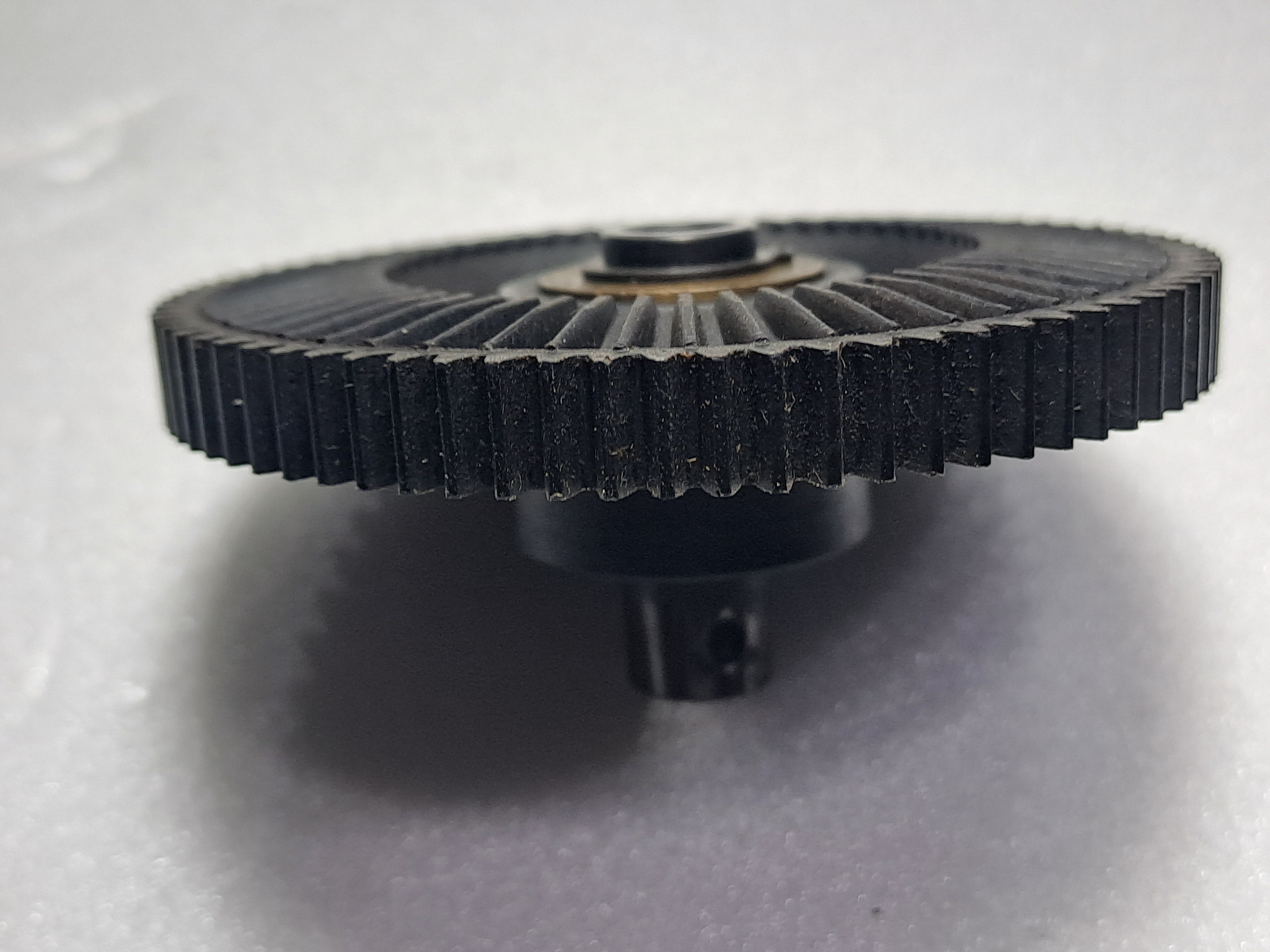 HIROBO SHUTTLE PLUS 0402-318/S-30 MAIN GEAR PRE-OWNED