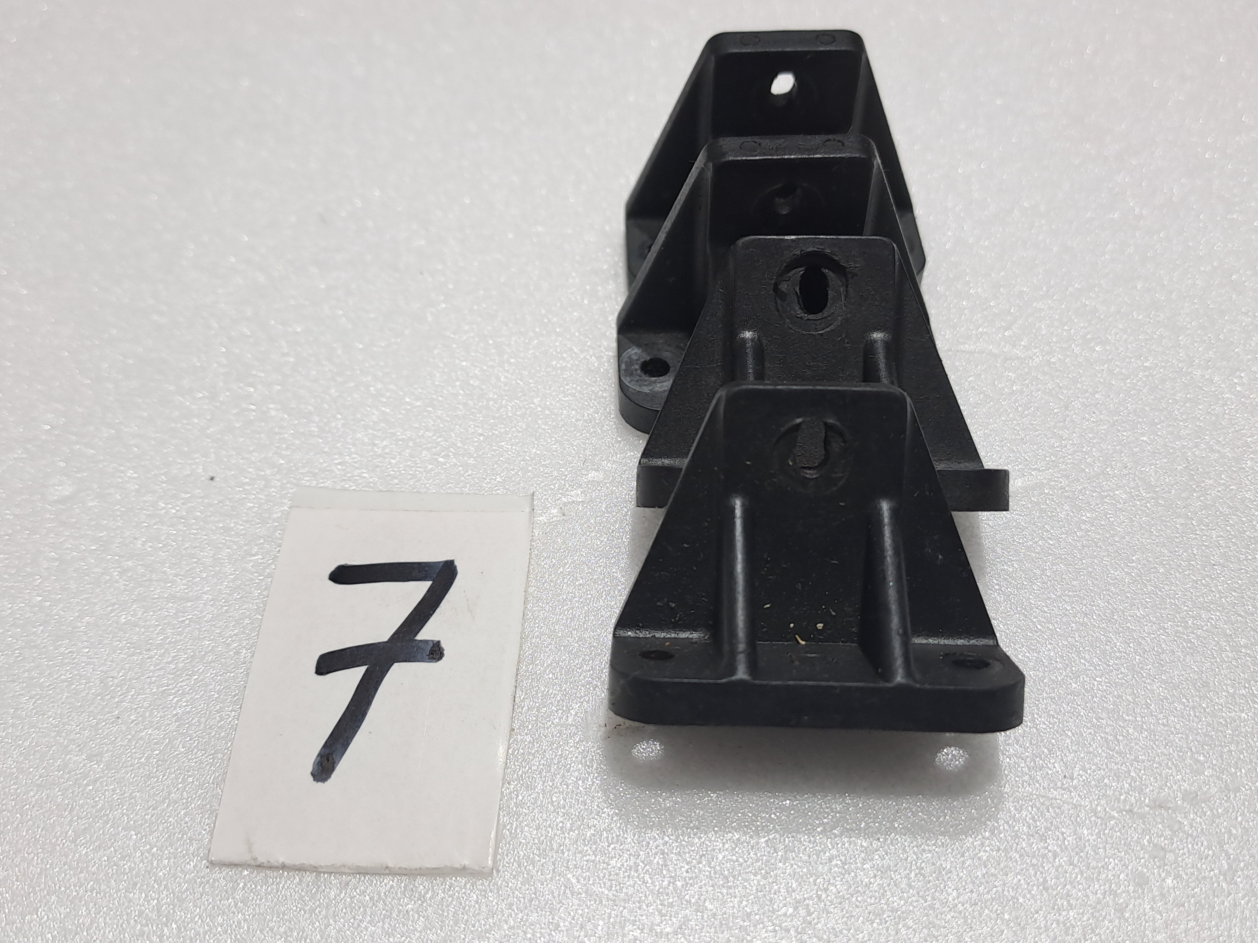 JR VIBE 50 NITRO HELICOPTER LANDING STRUT MOUNT PART NO.-996005 (PACK OF 4)PRE OWNED QUALITY