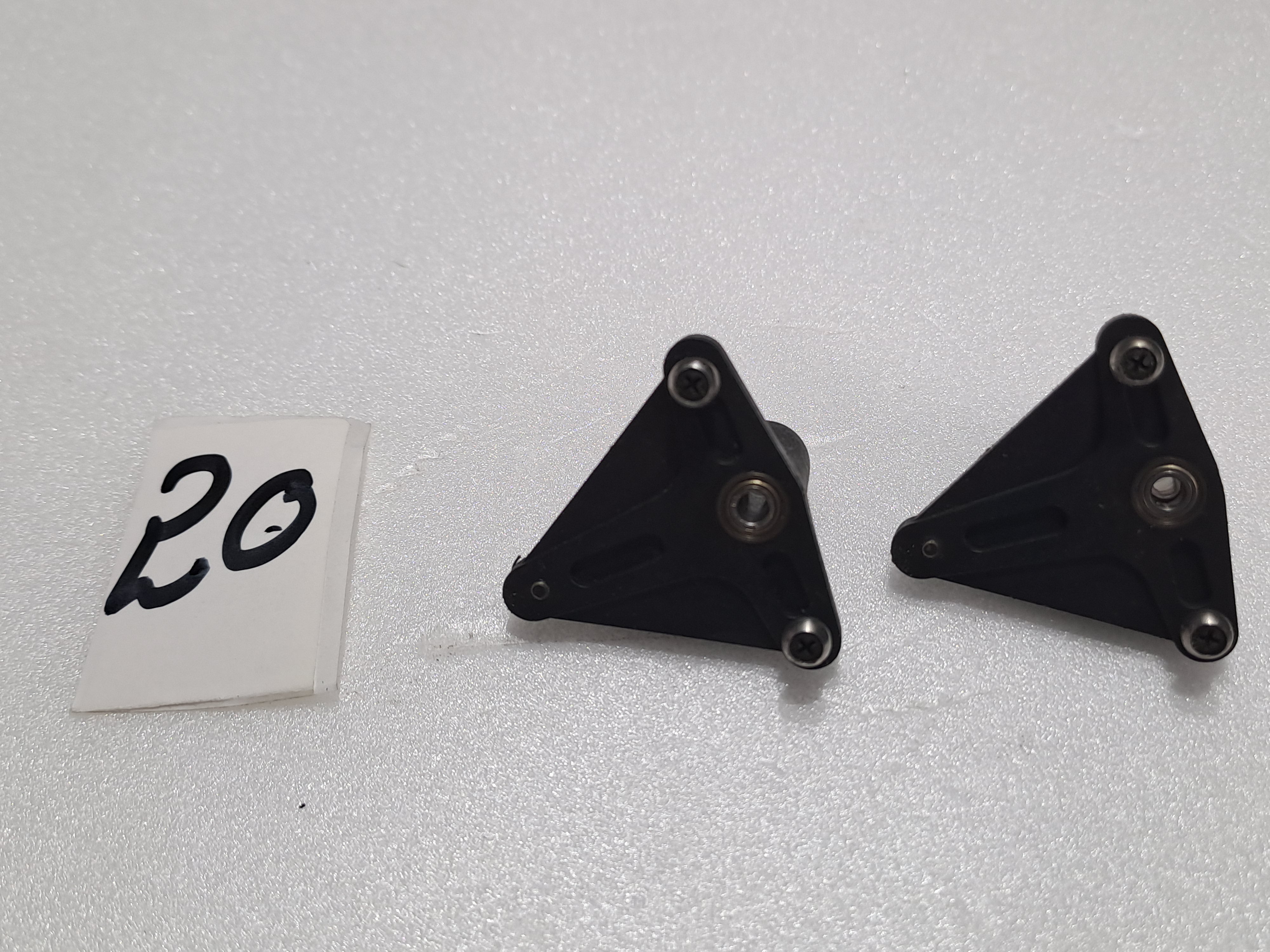 JR VIBE 50 NITRO HELICOPTER T ARM LEVER  140  (PACK OF 2 )PART NO.-996163 PRE OWNED QUALITY