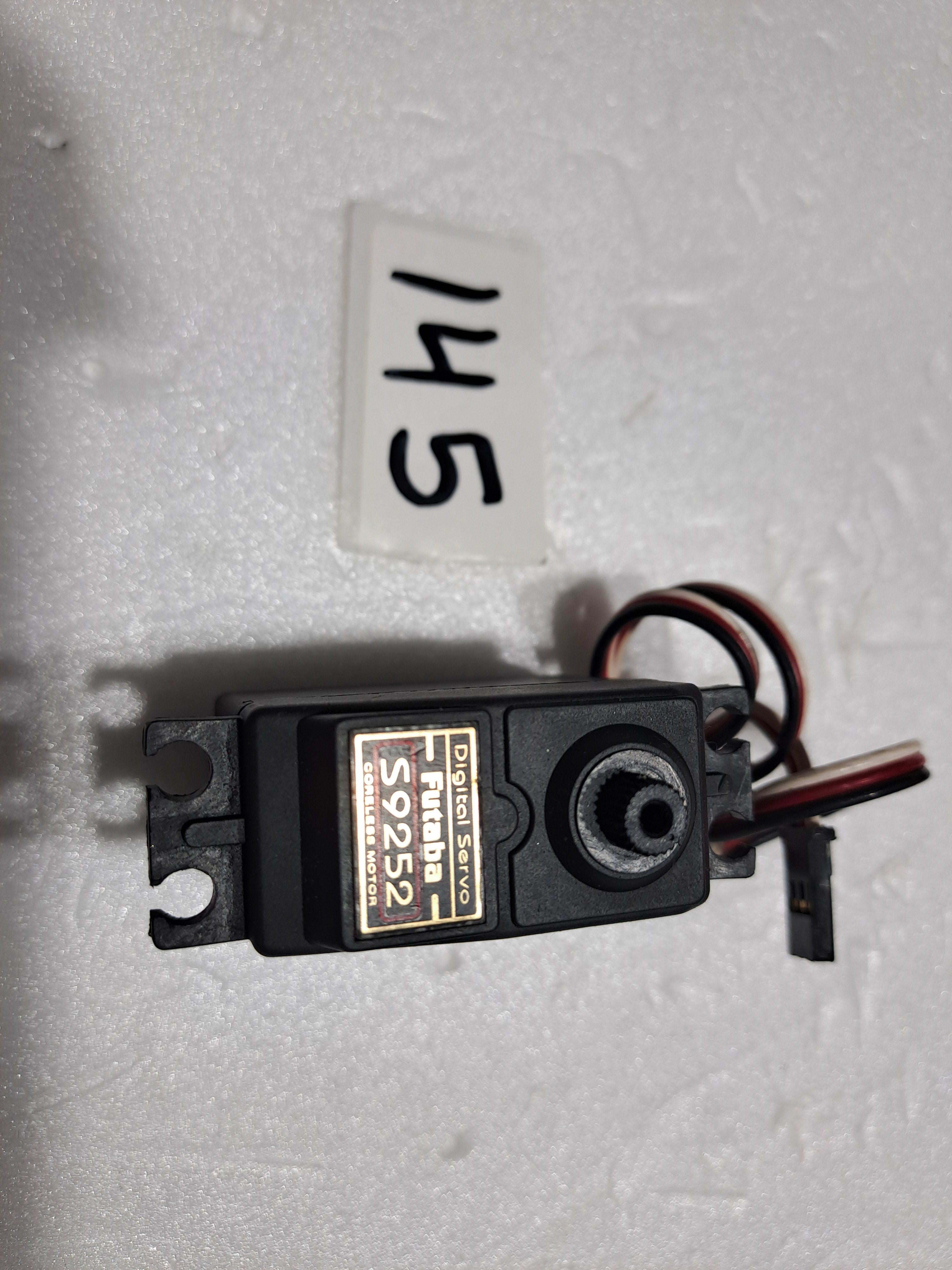 FUTABA STANDARD SERVO S9252PRE OWNED QUALITY