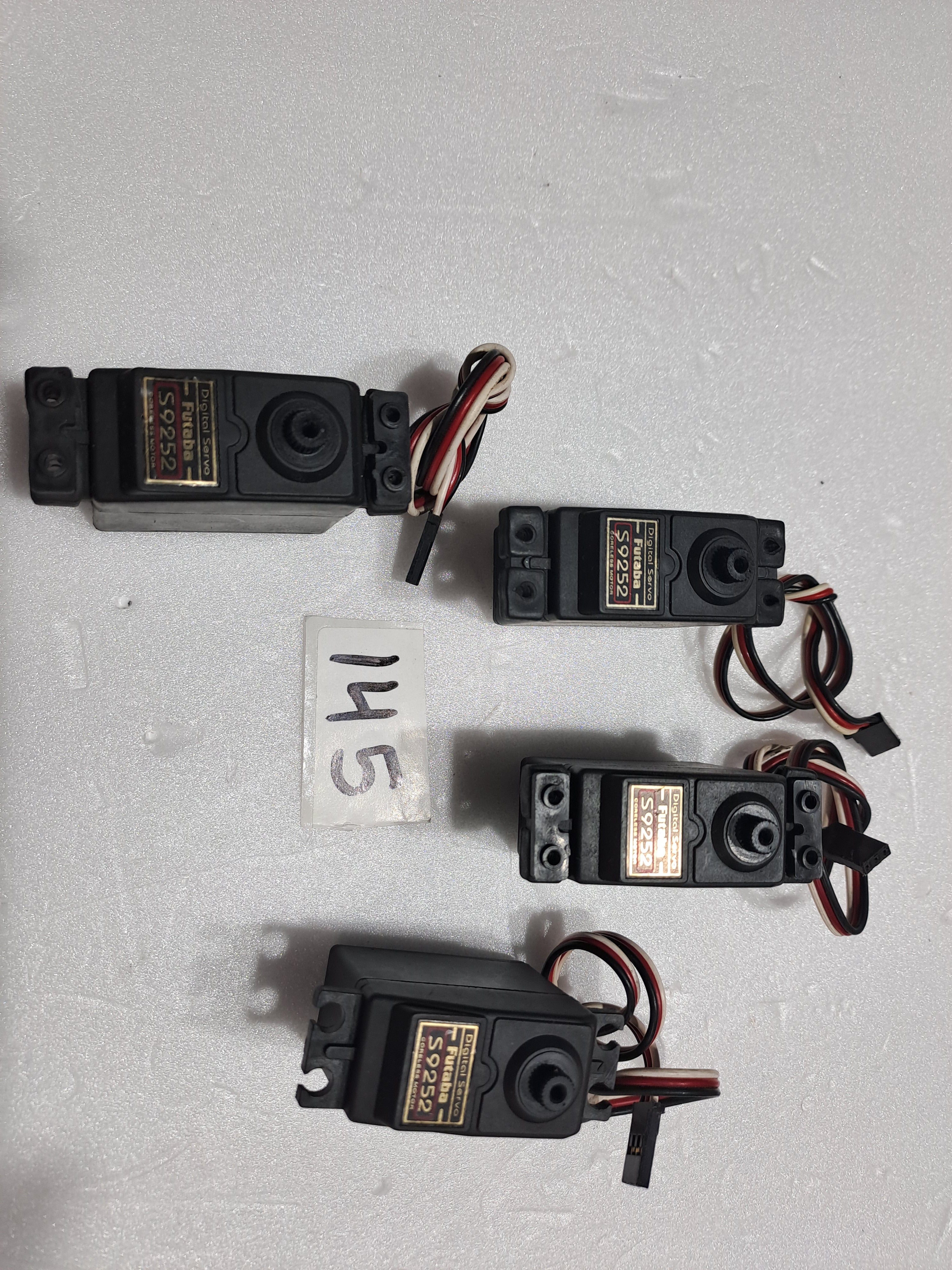 FUTABA STANDARD SERVO S9252PRE OWNED QUALITY