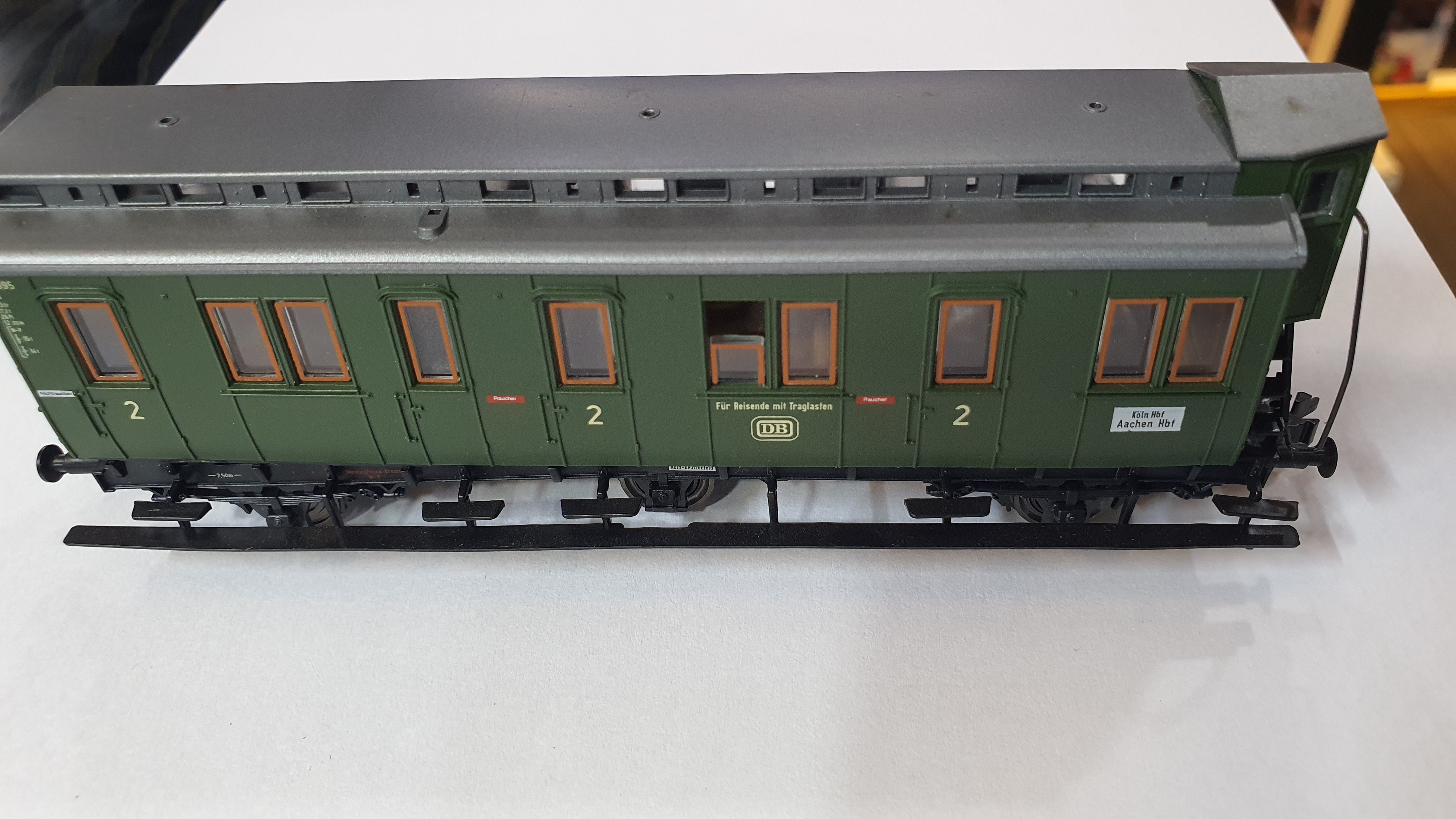 ROCO H0 44205A PASSENGER COMPARTMENT CAR 52595 COLOGNE DB SHORT COUPLINGS