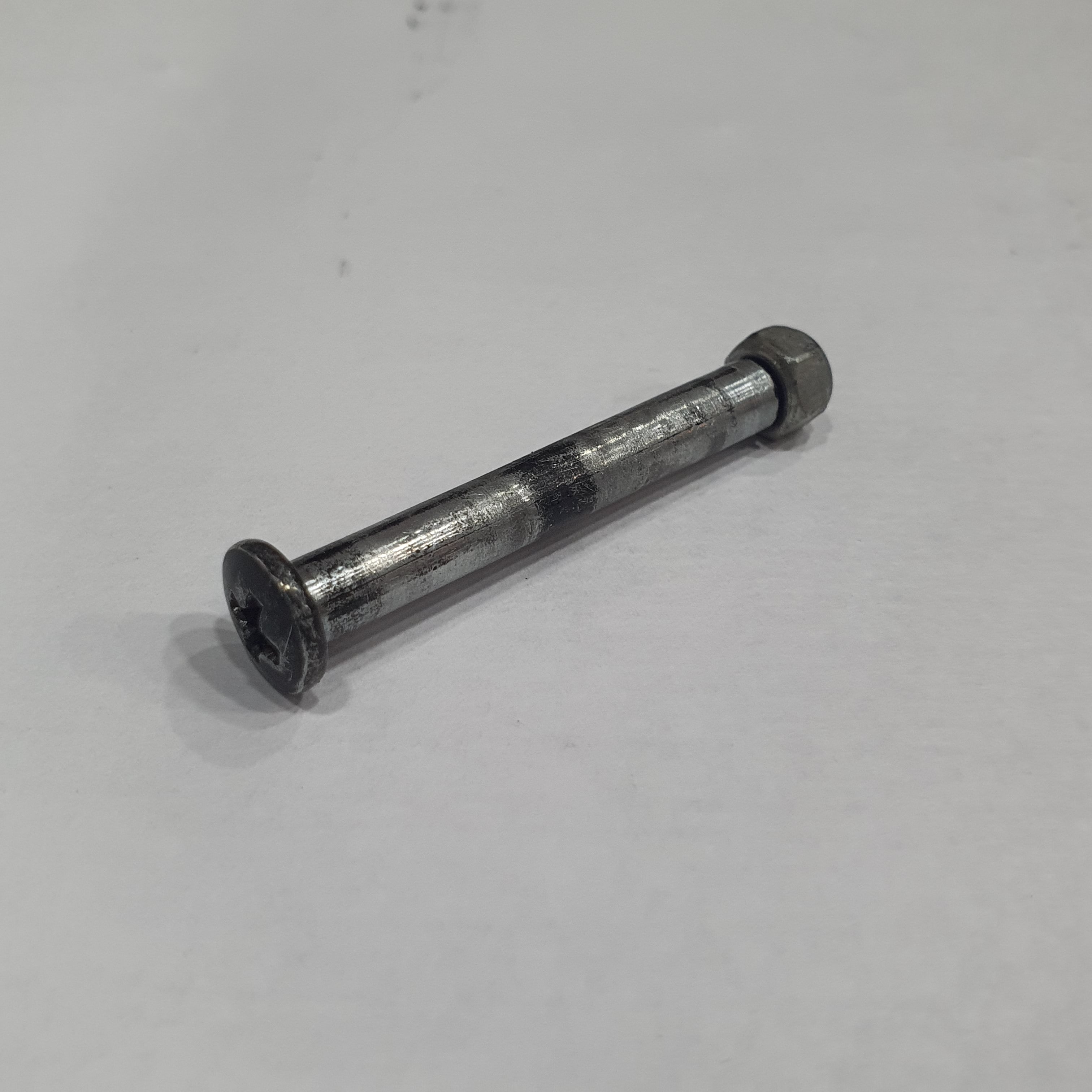 HUINA 1580 SPARE PART BOLT & NUT 42MMX5MM