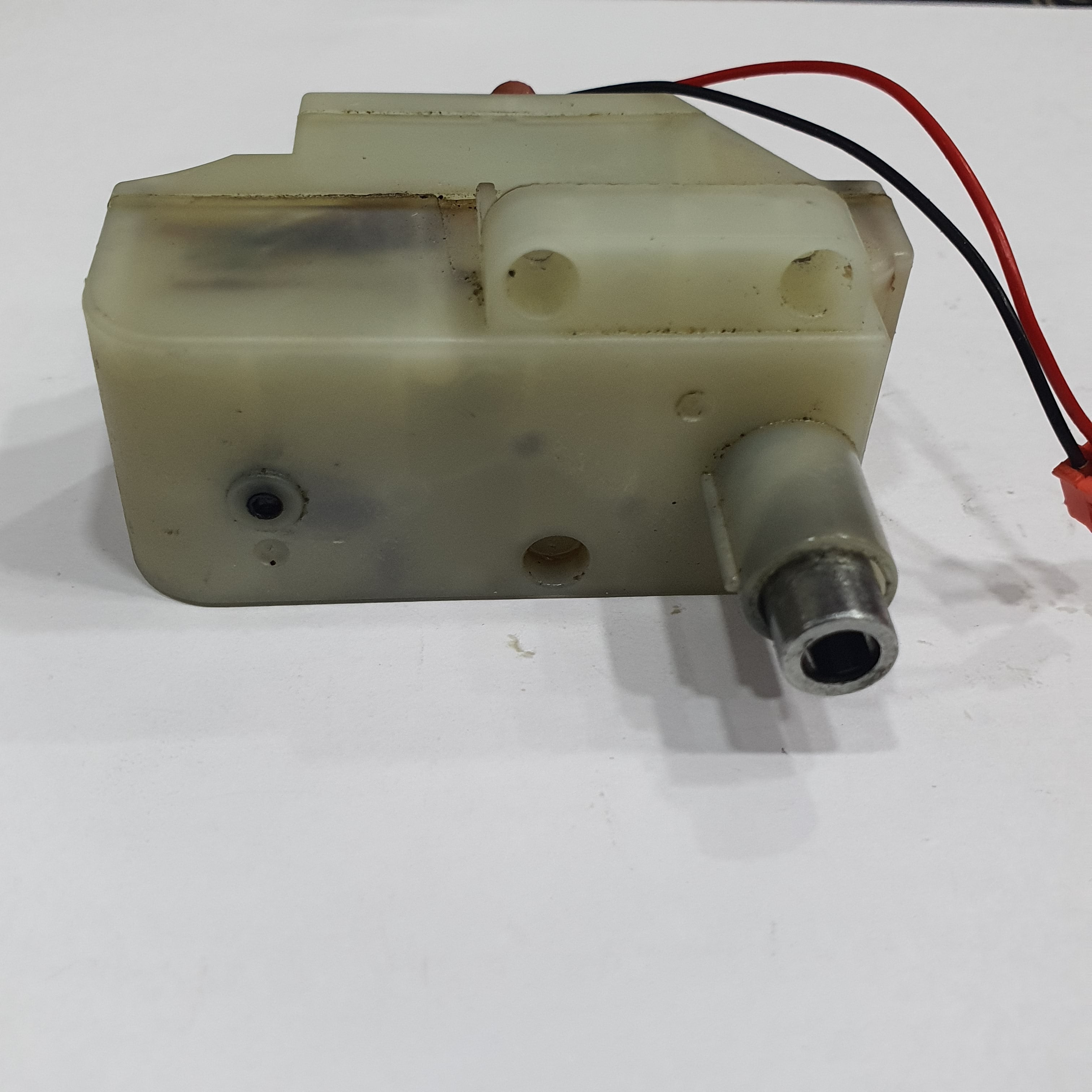HUINA 1580 SPARE PART MAIN ARM DIGGING GEAR BOX