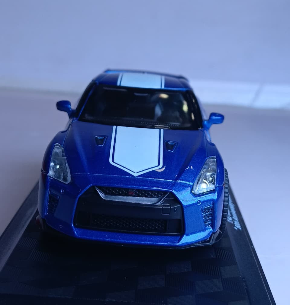 CCA 1:42 NISSAN GT-R (R35) 50Th ANNIVERSARY DIECAST MODEL 67037A CAR BLUE