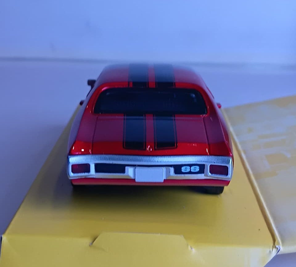 CCA 1:36 12019 CHEVROLET CHEVELLE 454(1970) SILVER RED DIECAST MODEL
