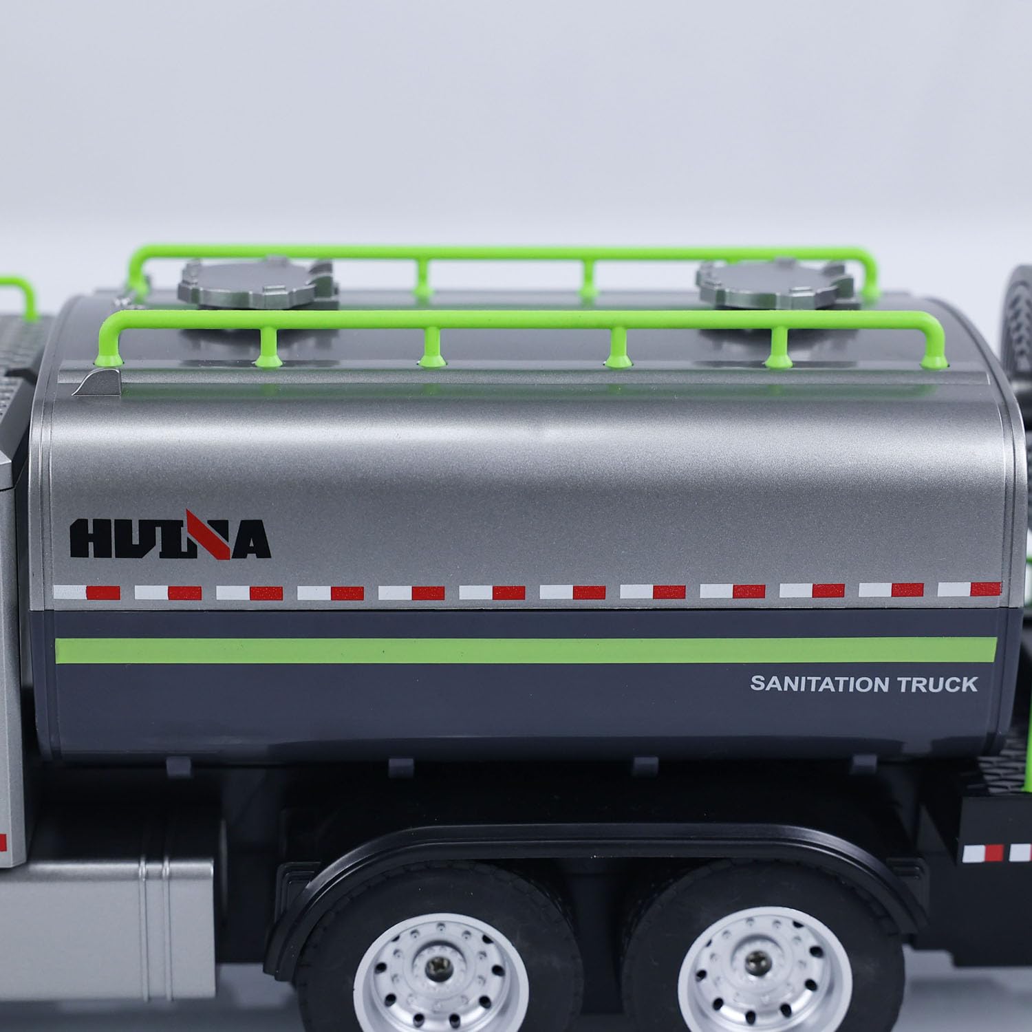 HUINA 616/ 1316 RC TRUCK GUN SANITATION VEHICLE