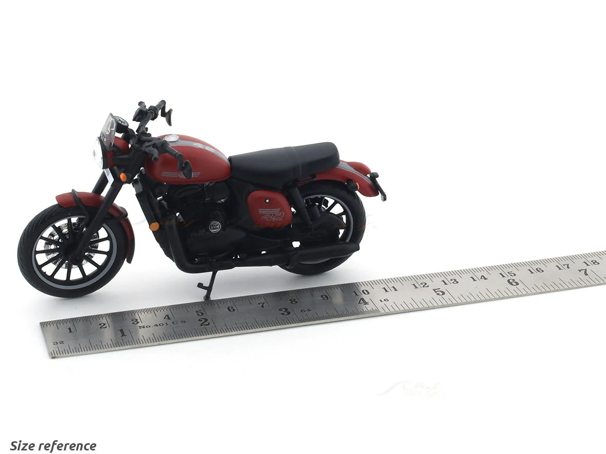 MAISTO JAWA 42 RED 1:18 SCALE DIECAST CLAJMT00319