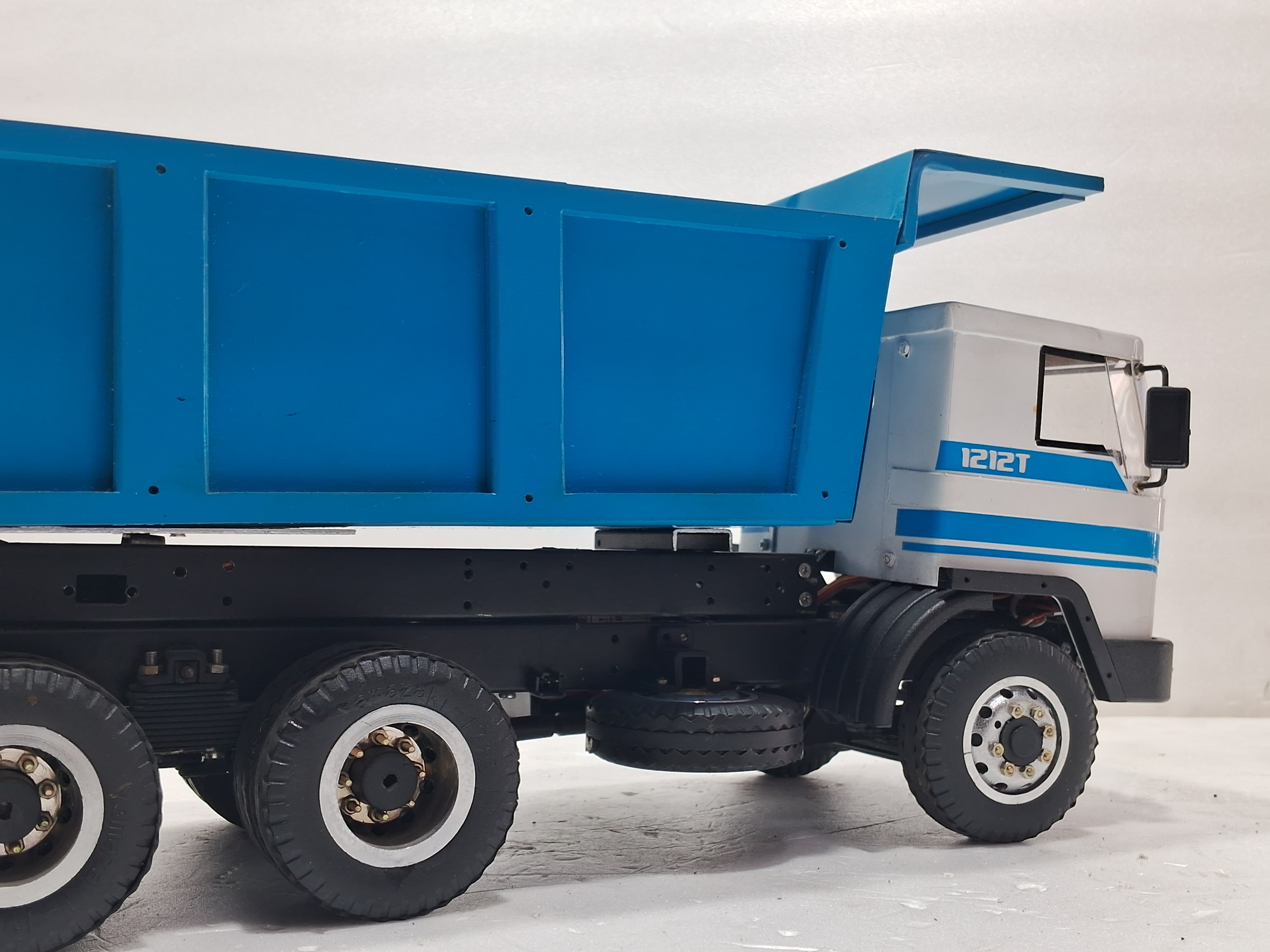 MAK TRUCK TIPPER QUALITY PRE-OWNED 25% OFF
