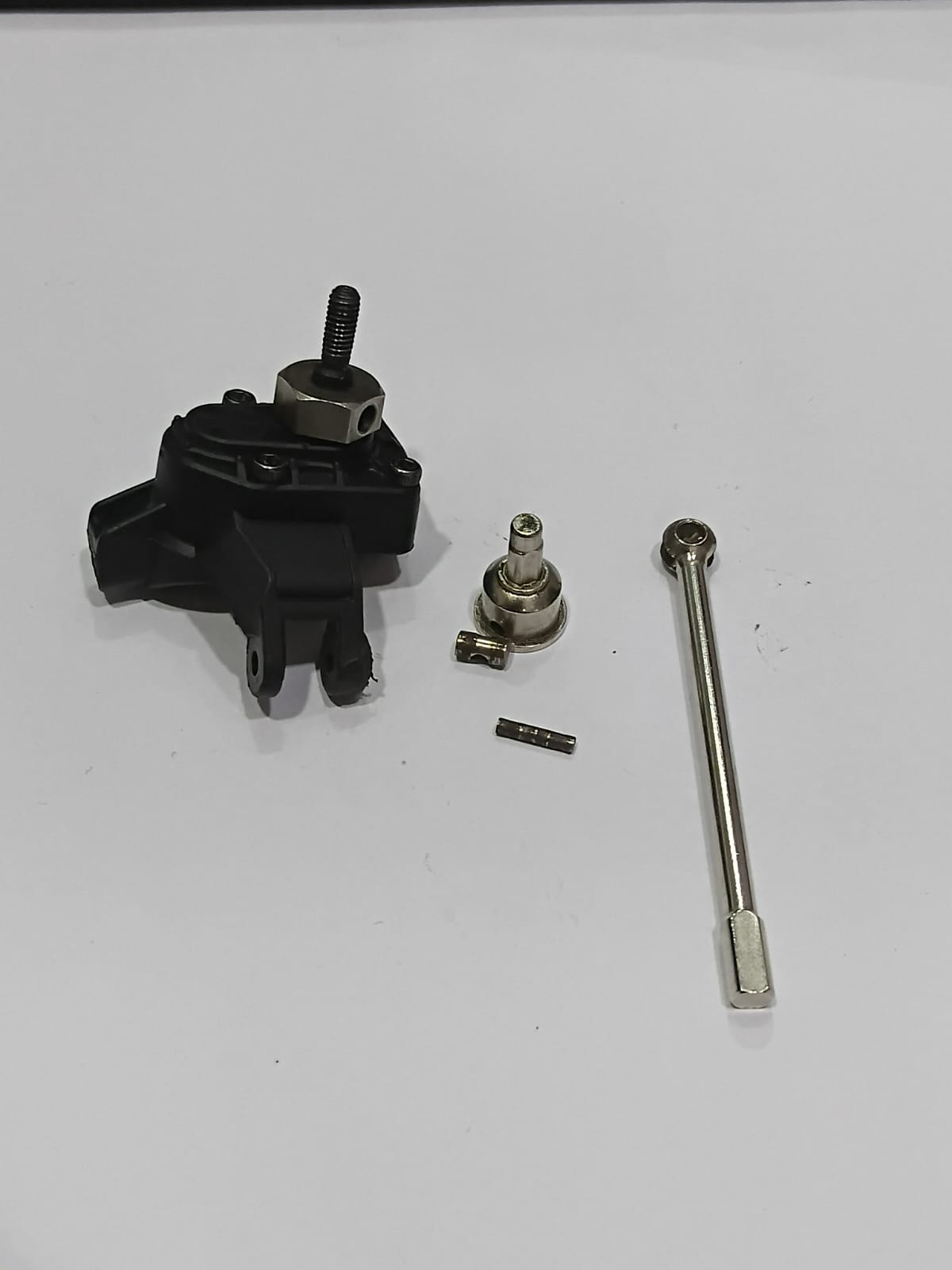 MJX HYPER GO H12Y+ (PLUS) RIGHT FRONT PORTAL AXLE ASSEBLY (P12YSA03)