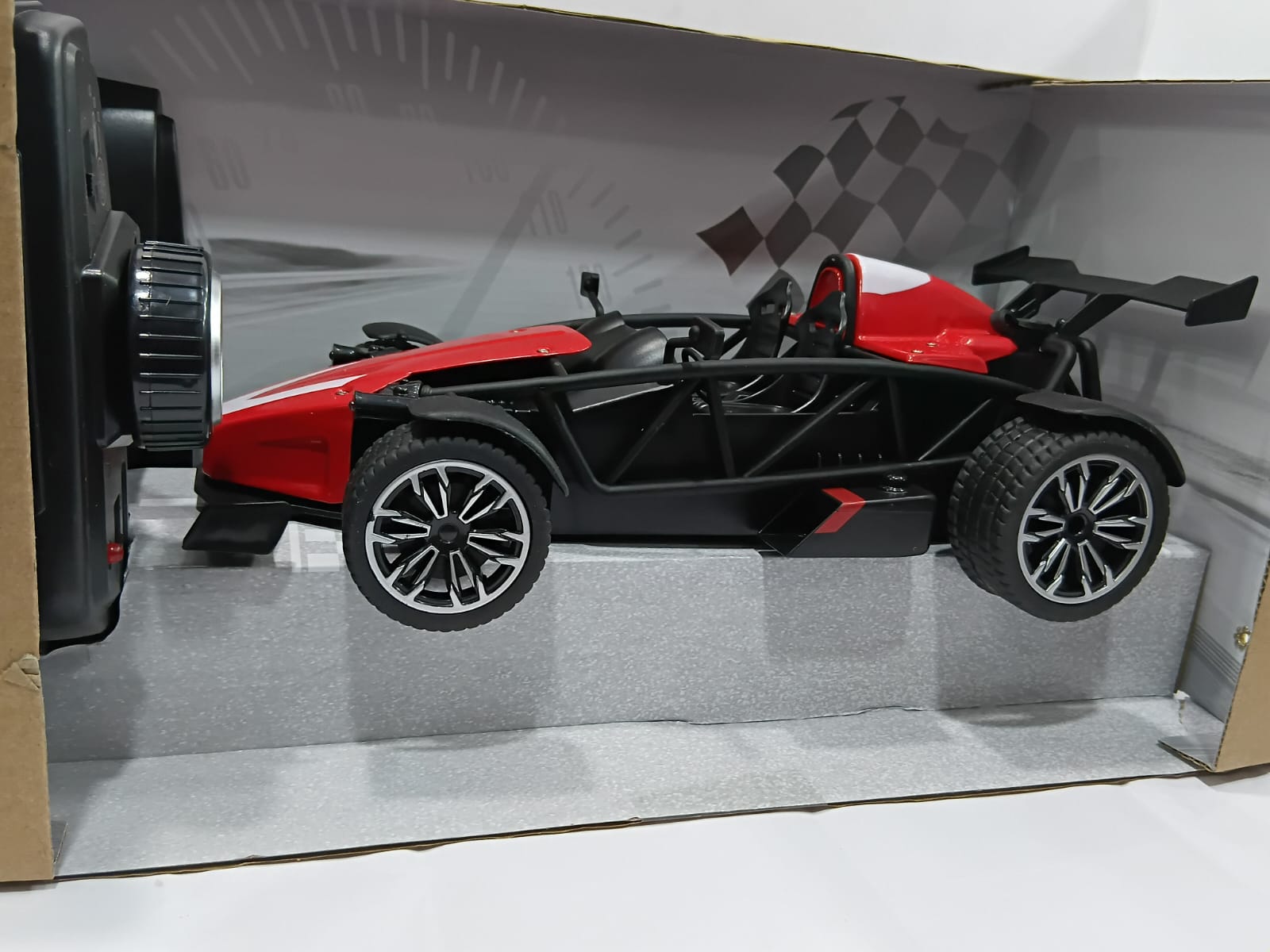 MZ YY2033 1/12 2.4GHZ R/C DIECAST SPRAY RACING CAR RED COLOR