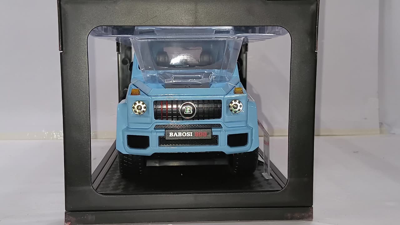 CHE ZHI CZ1801B BABOSI 800 1:18 DIE-CAST SIMULATION SOUND AND LIGHT PULL BACK SERIES SKY BLUE
