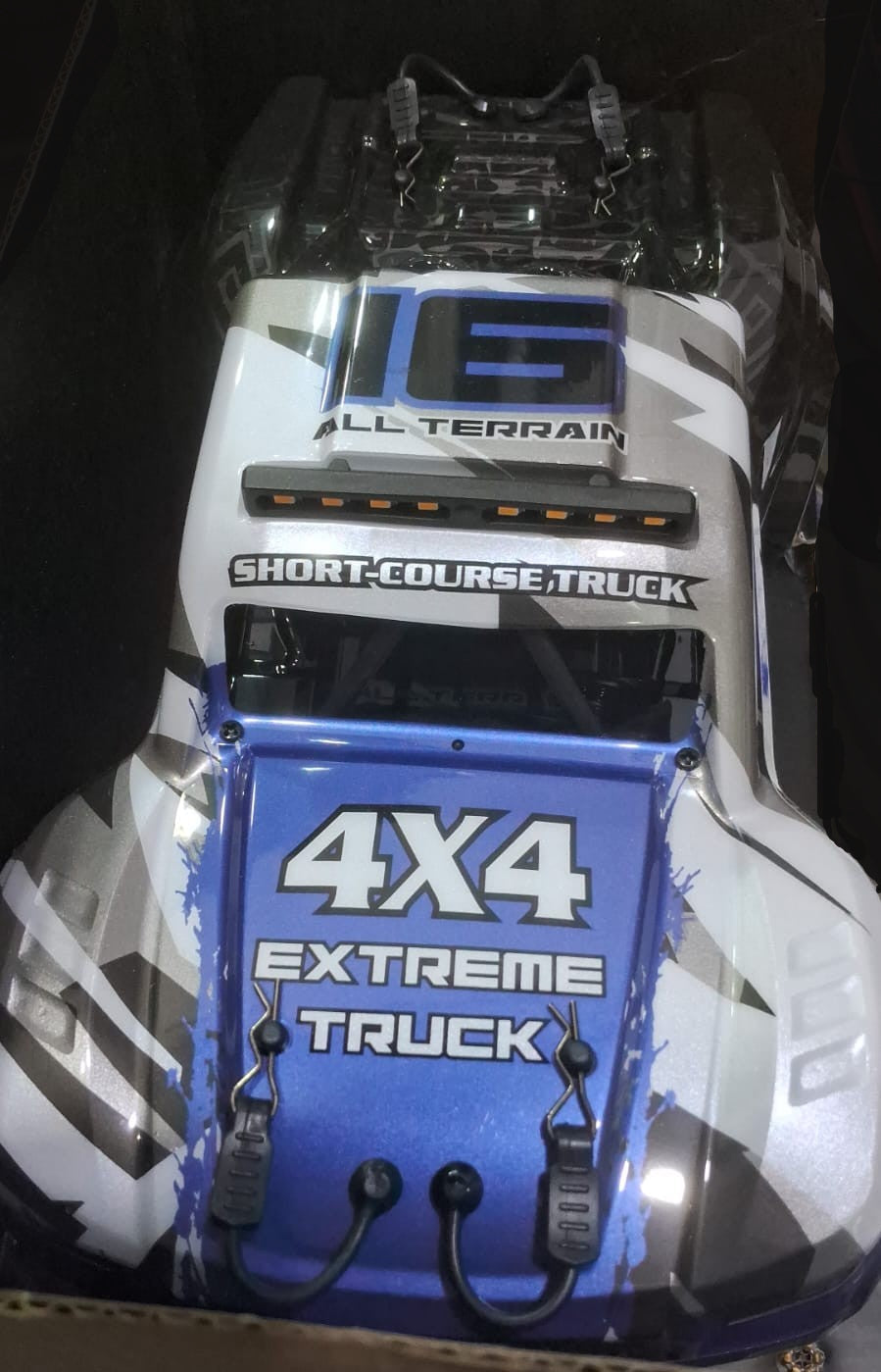 TORNADO HOSPEED HS16-82 1/16 4WD 2.4G IPX4 WATERPROOF LVL SHORT COURSE TRUCK BLACK WHITE