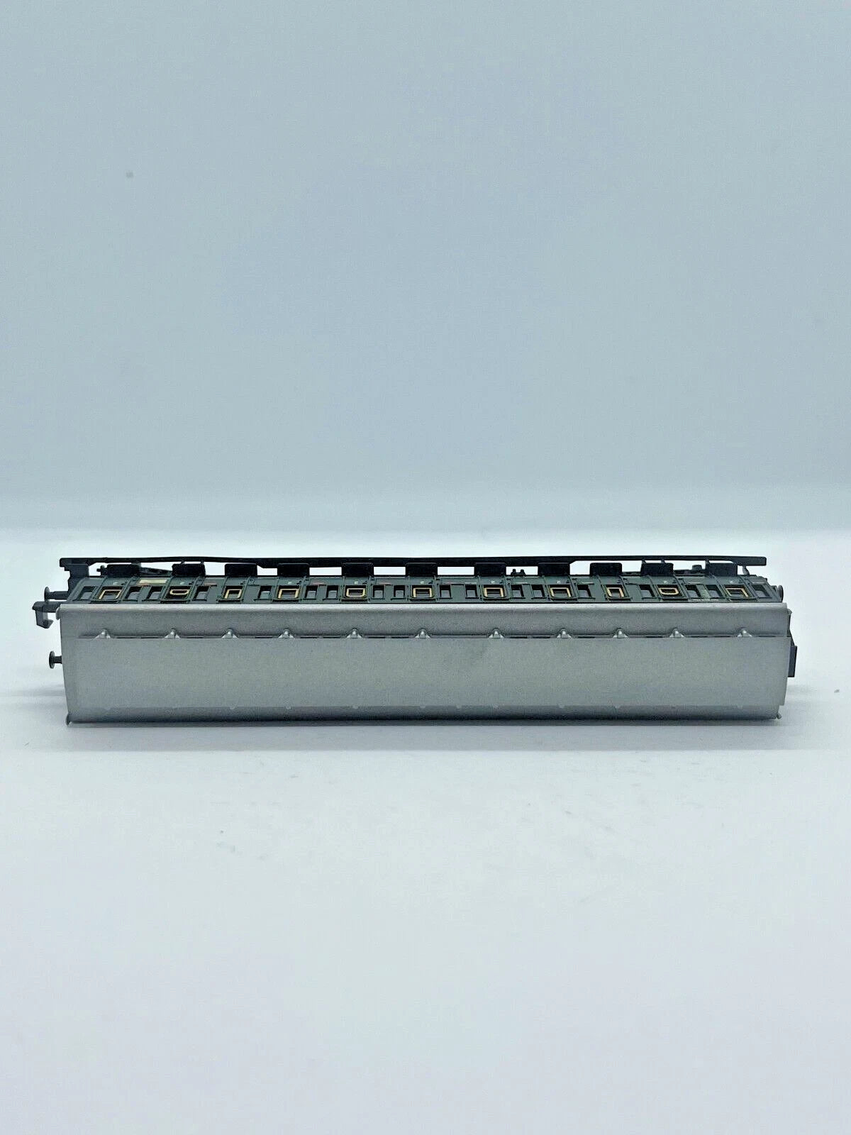 FLEISCHMANN HO 8046 K 2ND CLASS COMPARTMENT COACH B4 041843 FFM OF THE DB