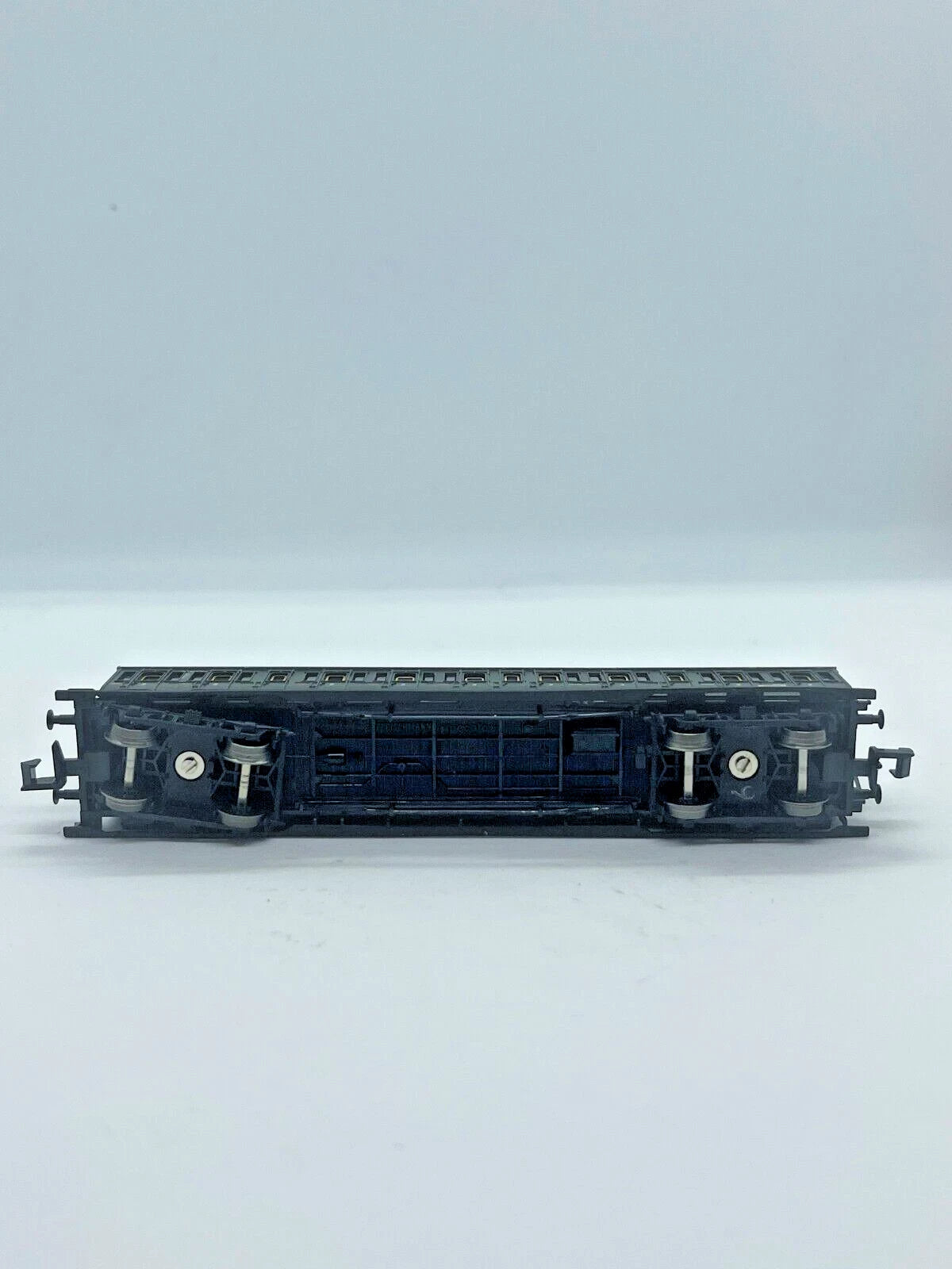 FLEISCHMANN HO 8046 K 2ND CLASS COMPARTMENT COACH B4 041843 FFM OF THE DB