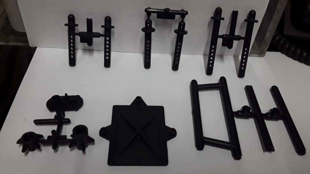 Axial Yeti Score Trophy Truck Parts