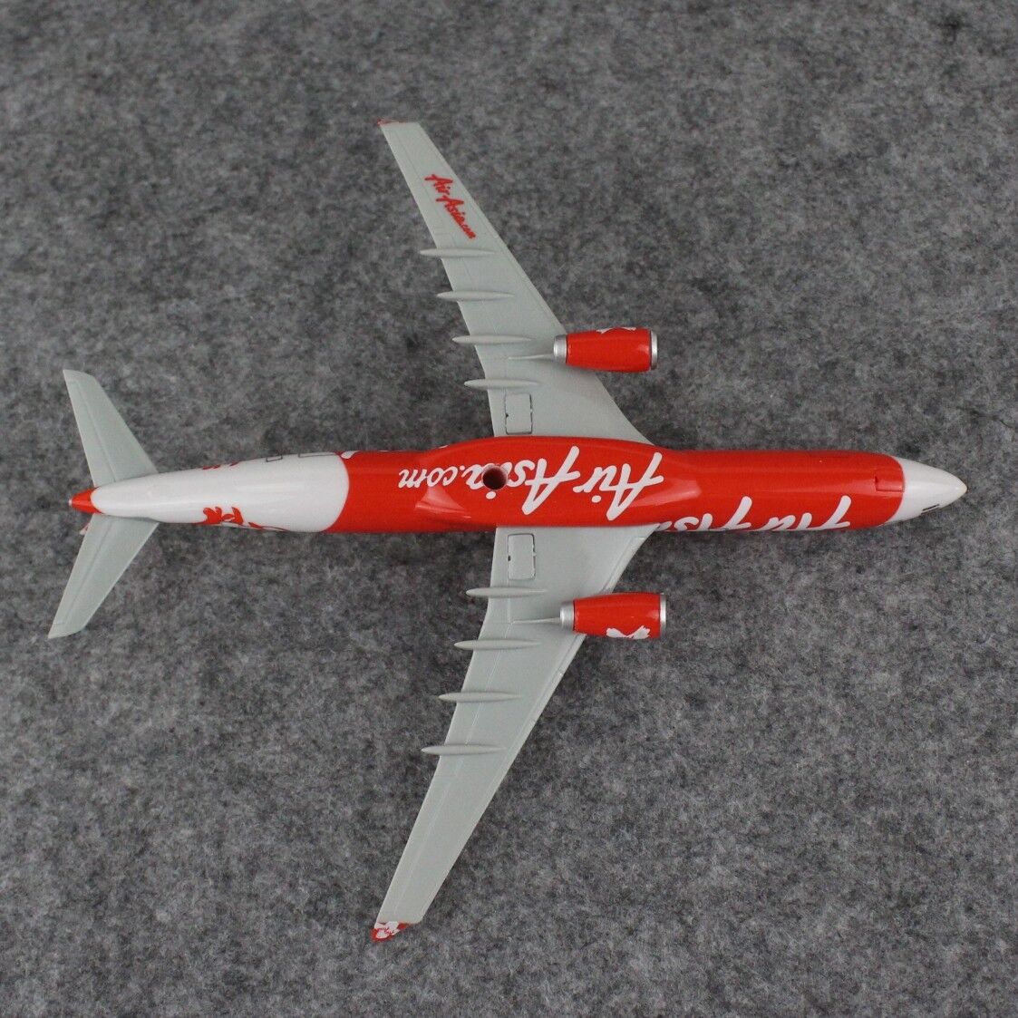 Airplane Diecast Air Asia A330 16Cm