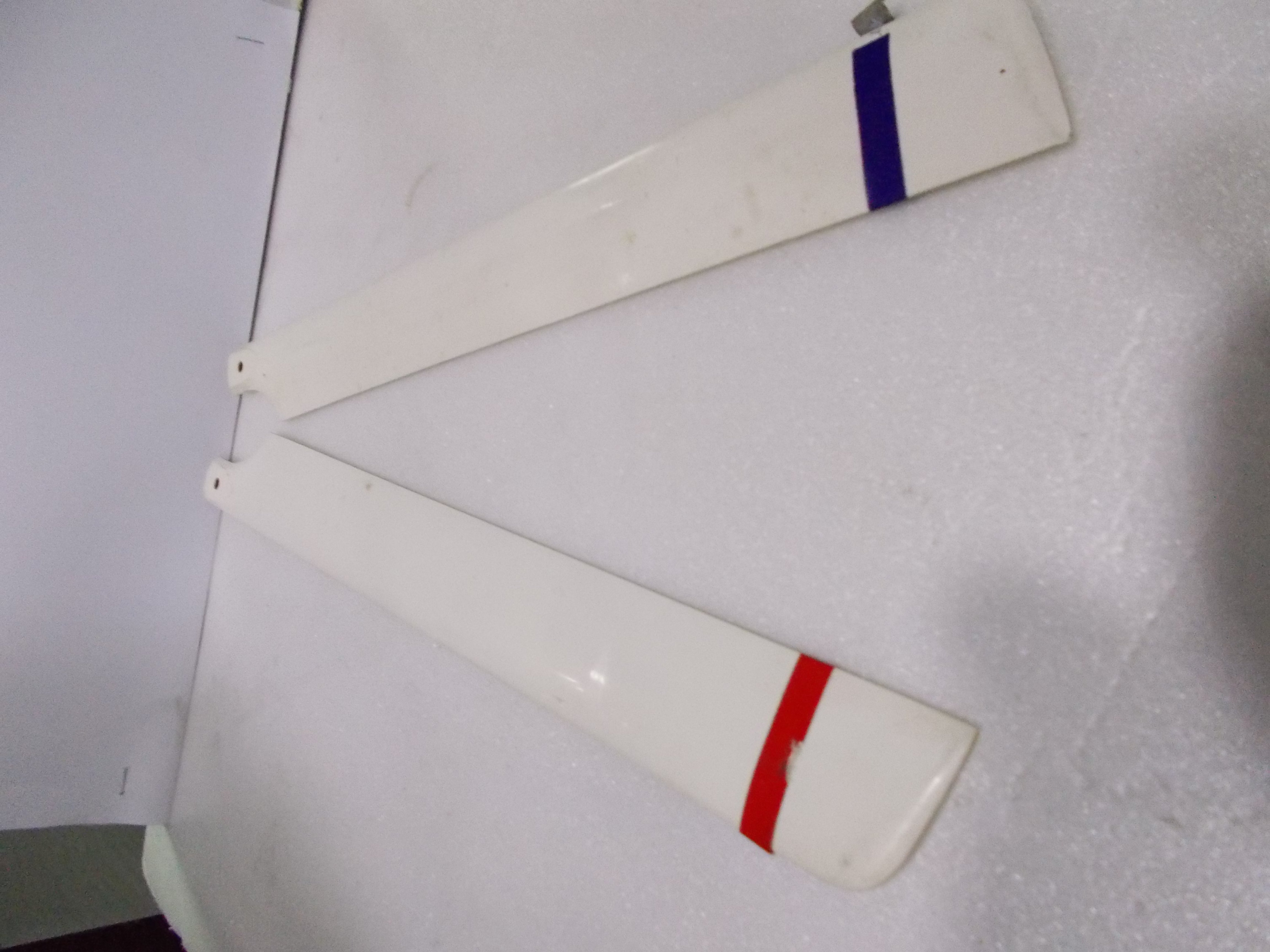 ALIGN HELLICOPTER BLADE(QUALITY PRE OWNED)- PAIR