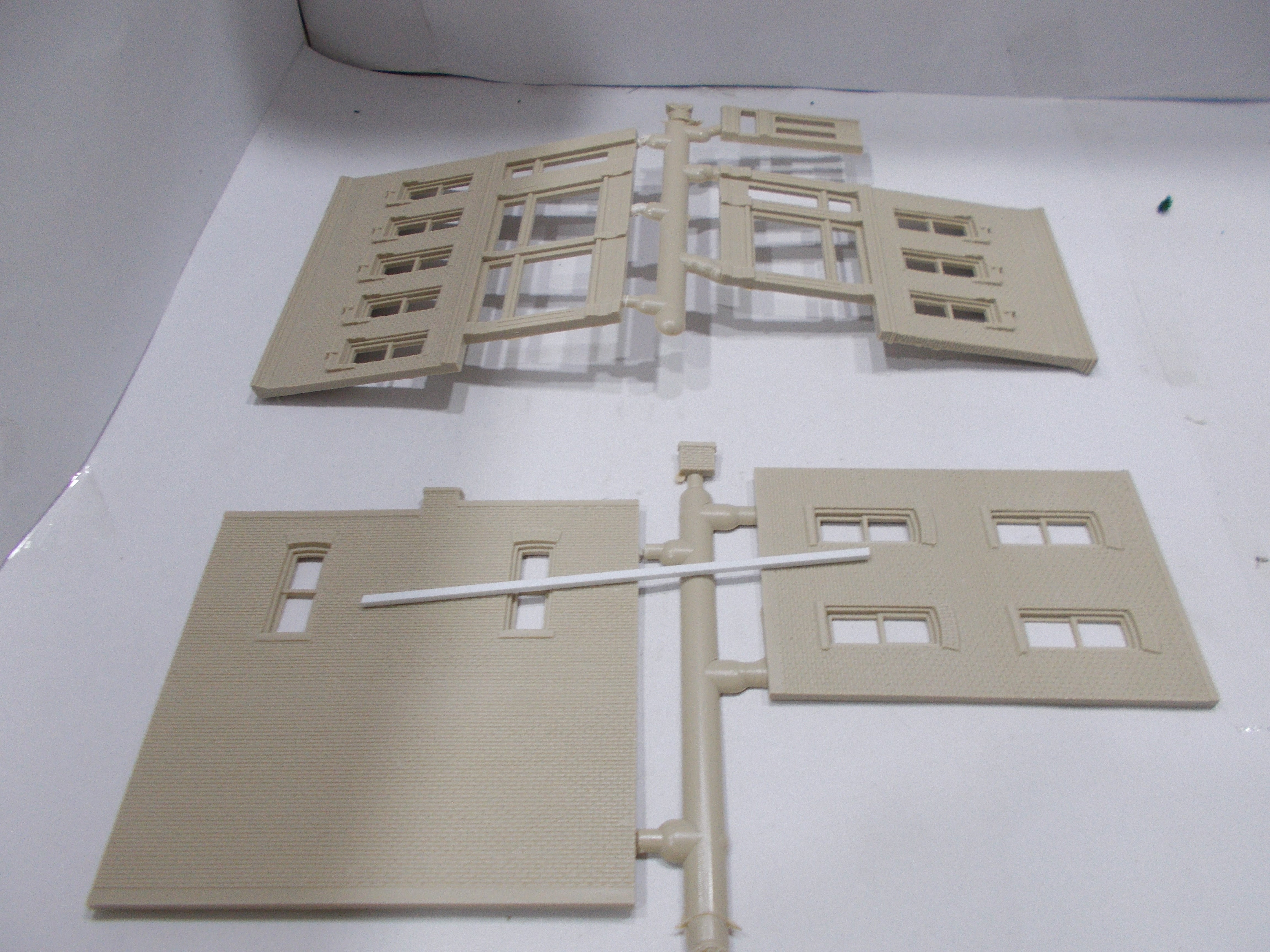 Ho Scale Woodland Scenic Apartments #Rp1