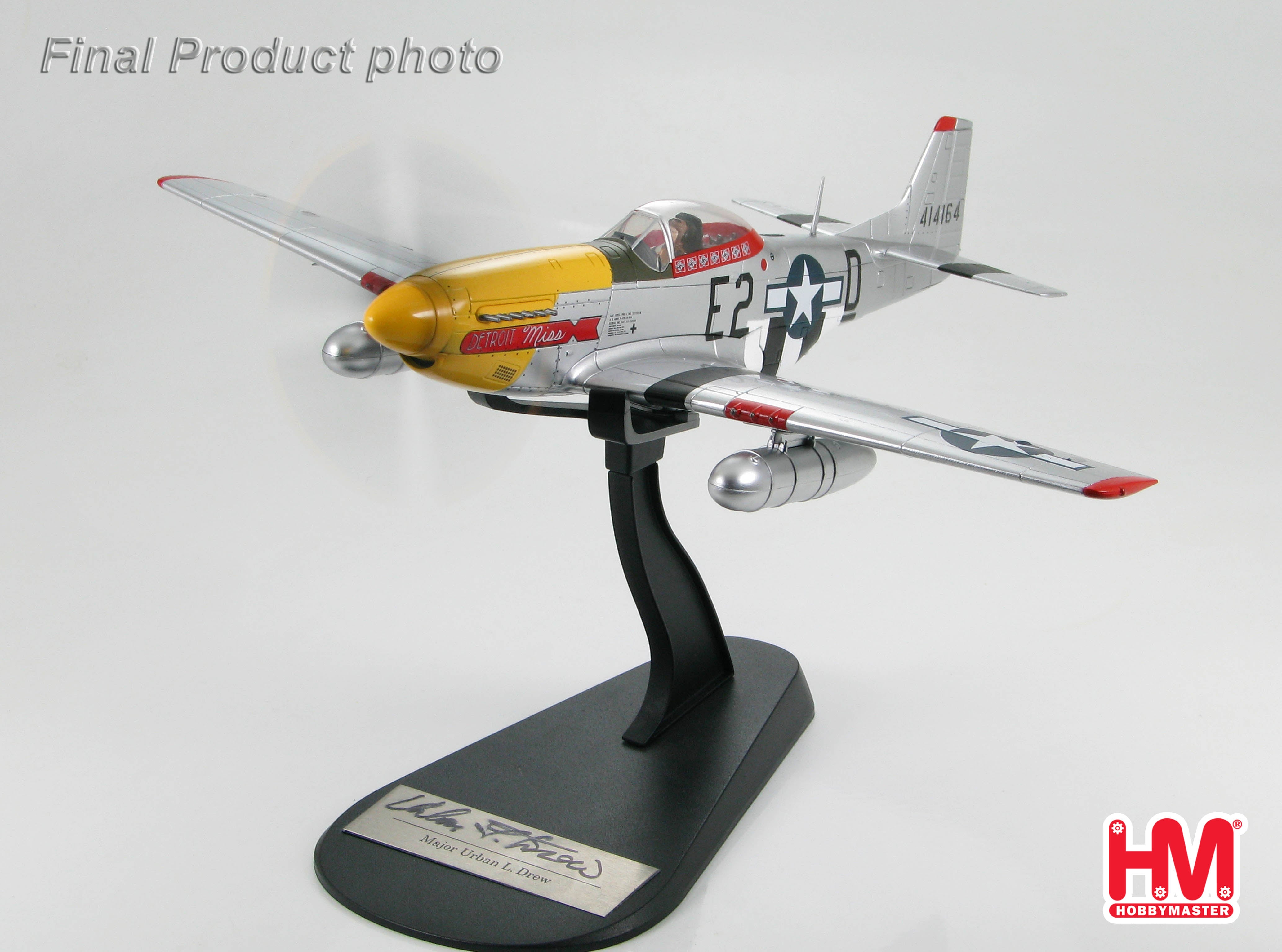 P-51D MUSTANG BUNNIE